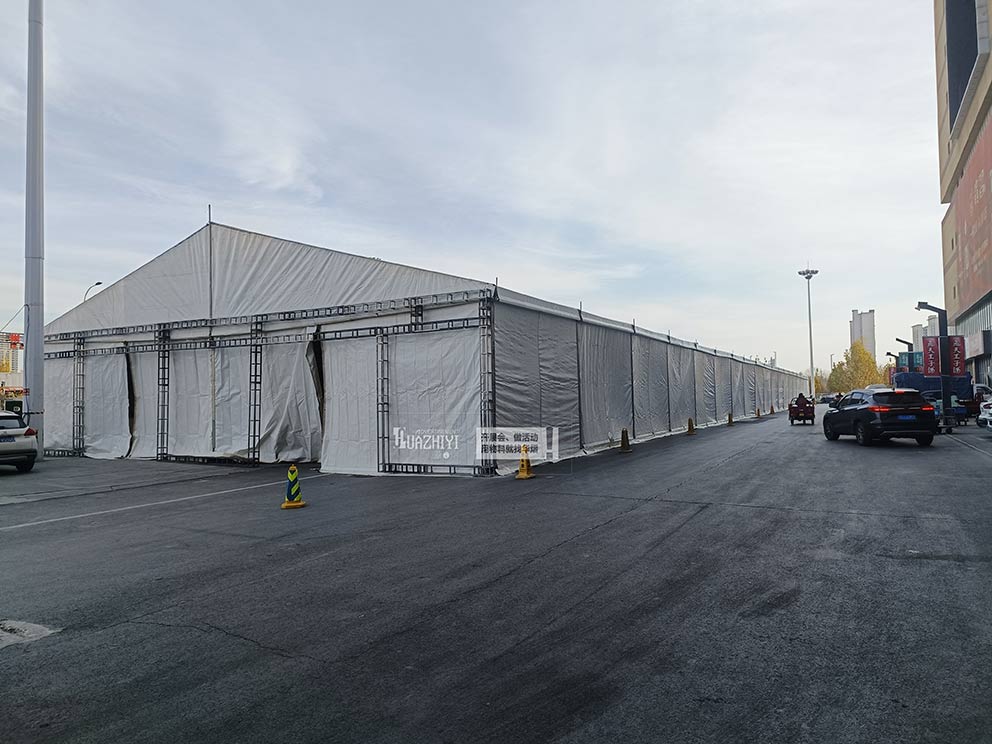 鄭州展銷會篷房租賃現身百榮年貨節(jié)現場